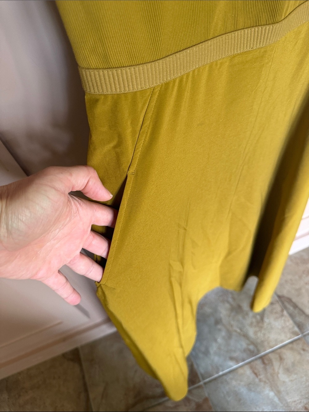 Athleta Ryder Classic V-Neck A-Line Dress in Olive Green (M) - Picture 3 of 5